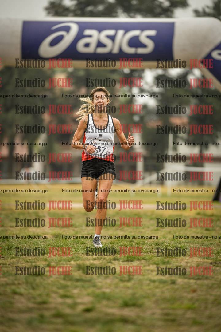 Fotos de la llegada del cross de 6000 m