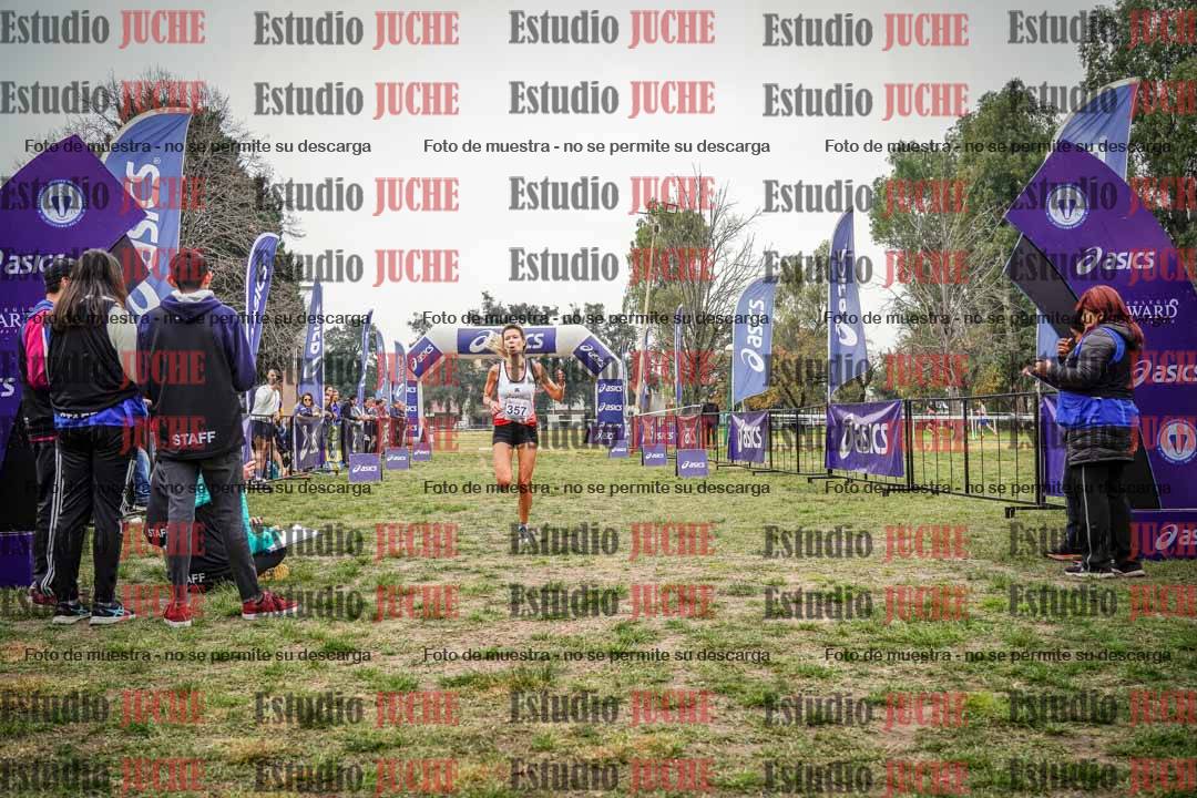 Fotos de la llegada del cross de 6000 m