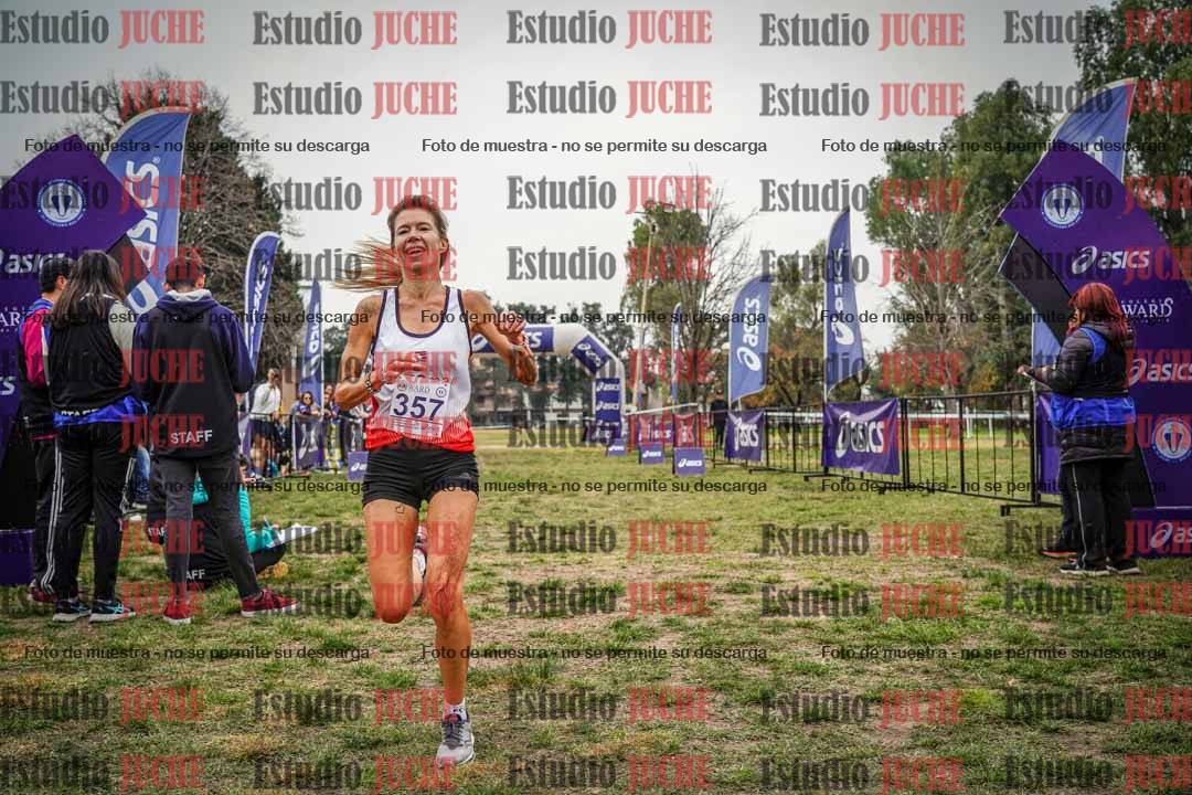 Fotos de la llegada del cross de 6000 m