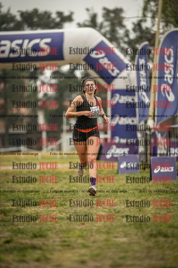 Fotos de la llegada del cross de 6000 m