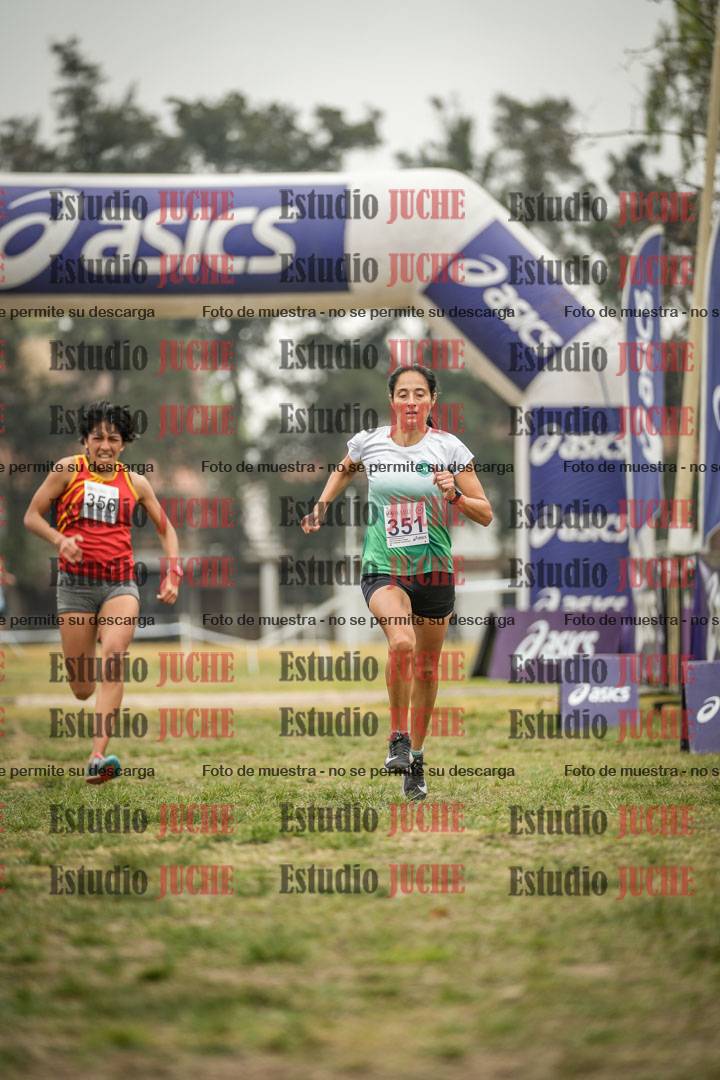 Fotos de la llegada del cross de 6000 m