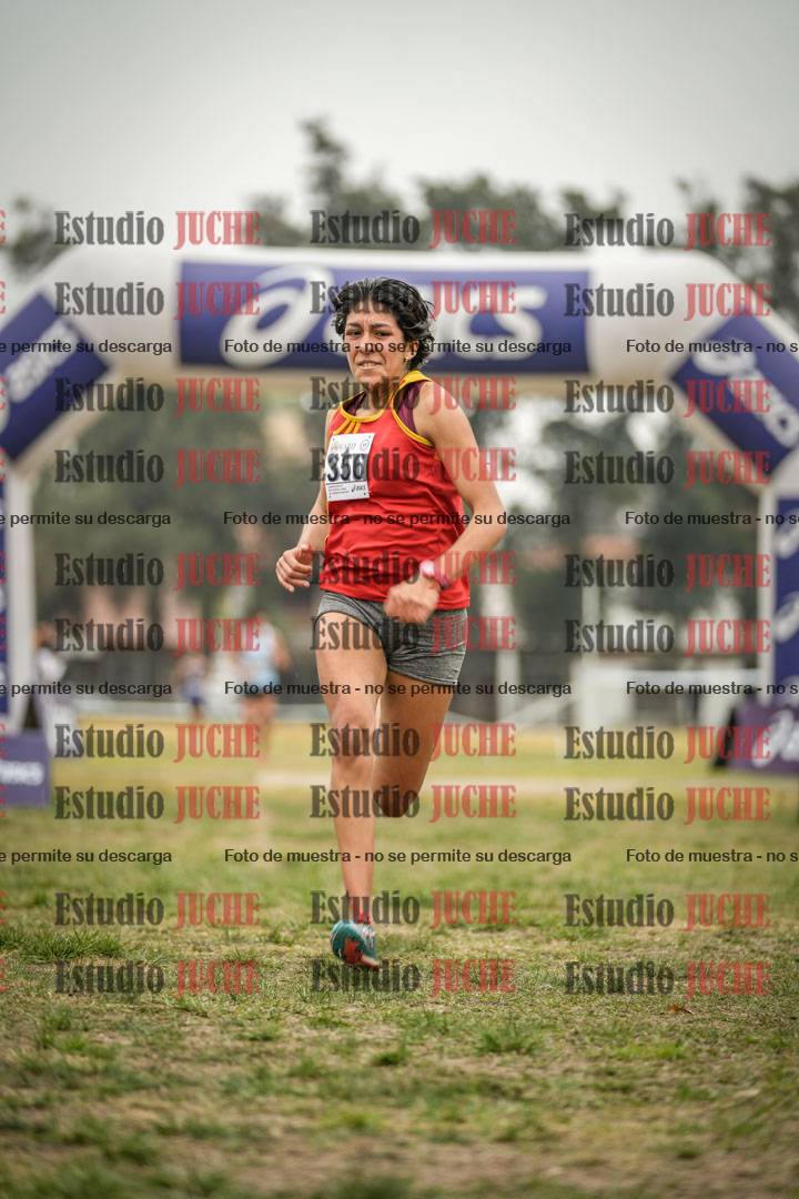 Fotos de la llegada del cross de 6000 m