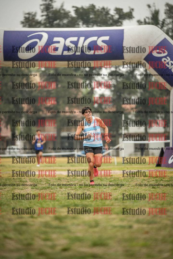 Fotos de la llegada del cross de 6000 m
