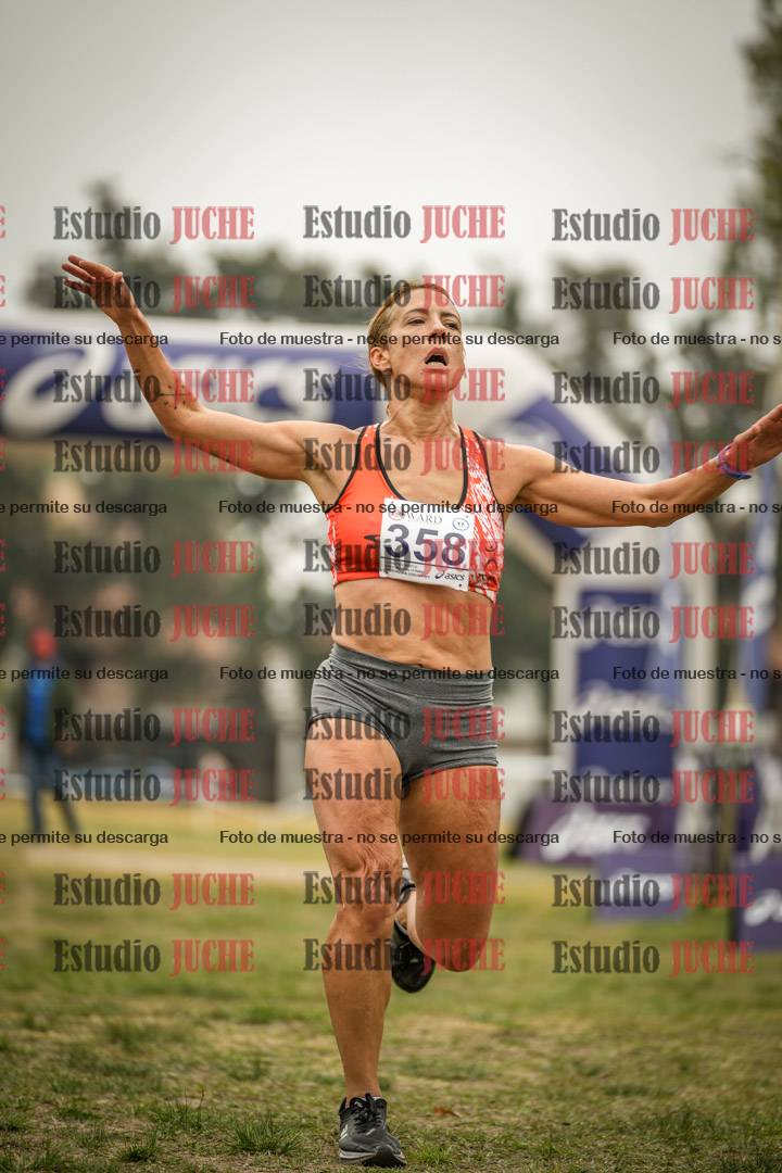 Fotos de la llegada del cross de 6000 m