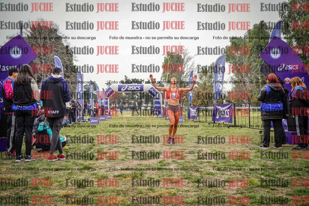 Fotos de la llegada del cross de 6000 m