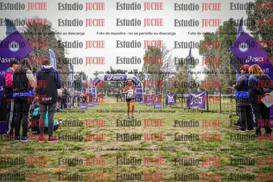Fotos de la llegada del cross de 6000 m