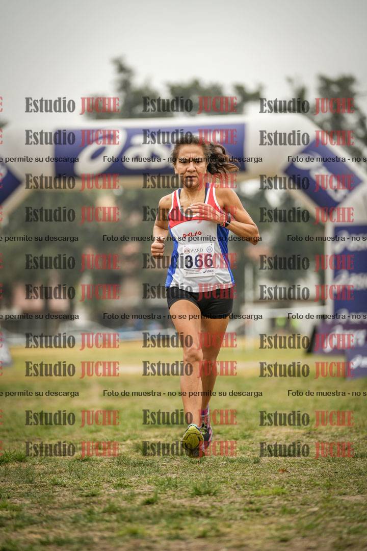 Fotos de la llegada del cross de 6000 m