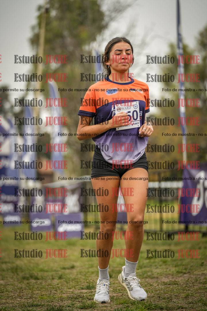 Fotos de la llegada del cross de 6000 m