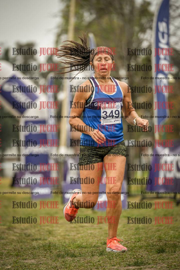 Fotos de la llegada del cross de 6000 m