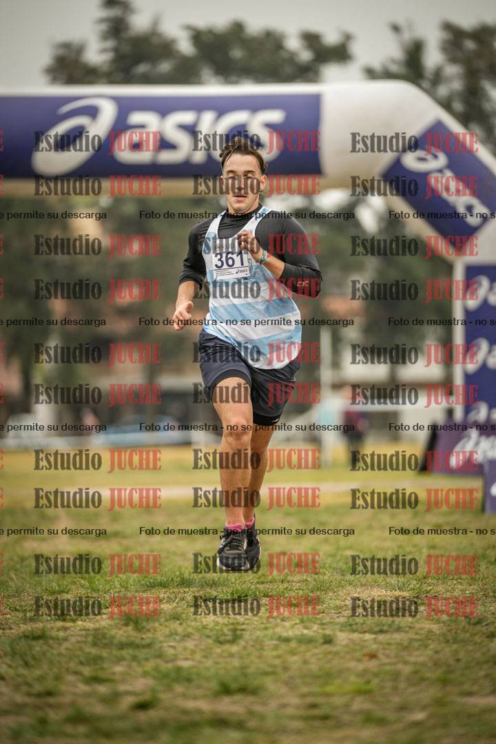 Fotos de la llegada del cross de 6000 m