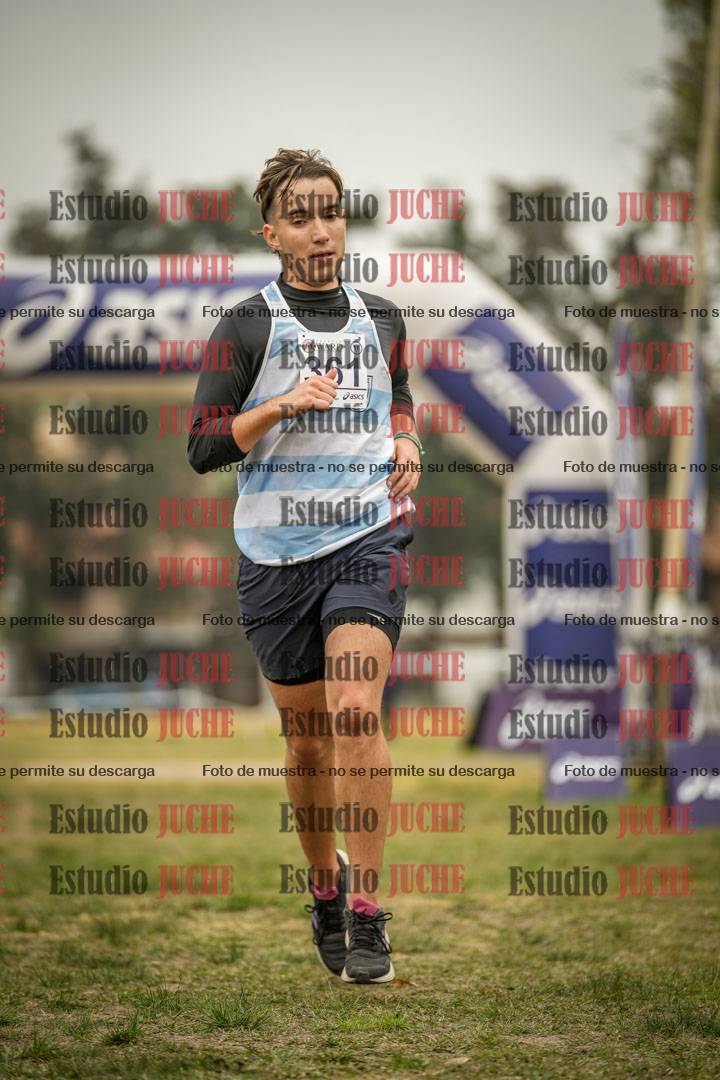 Fotos de la llegada del cross de 6000 m