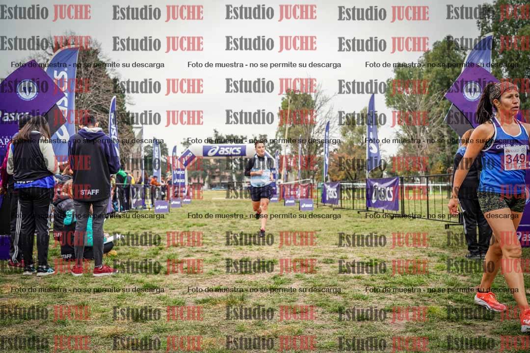 Fotos de la llegada del cross de 6000 m
