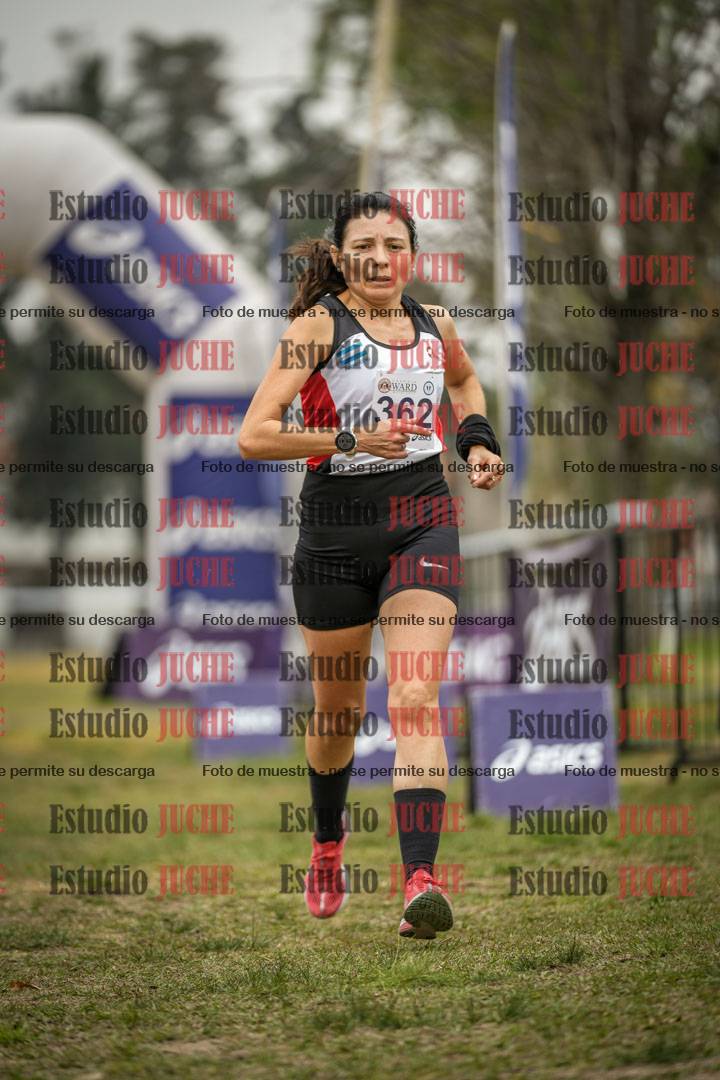 Fotos de la llegada del cross de 6000 m