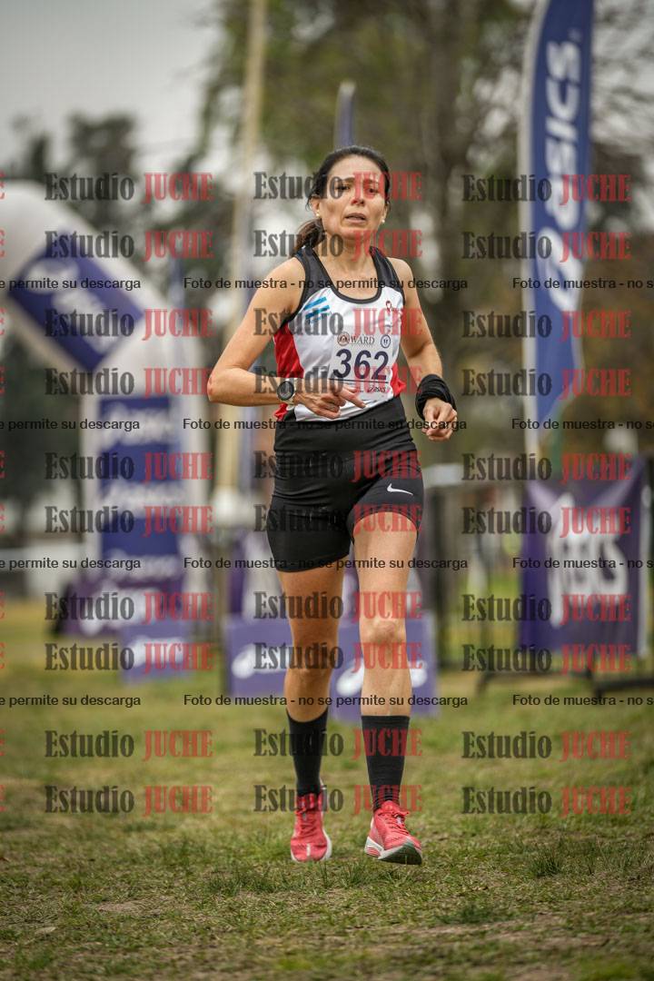 Fotos de la llegada del cross de 6000 m