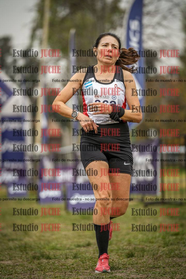 Fotos de la llegada del cross de 6000 m