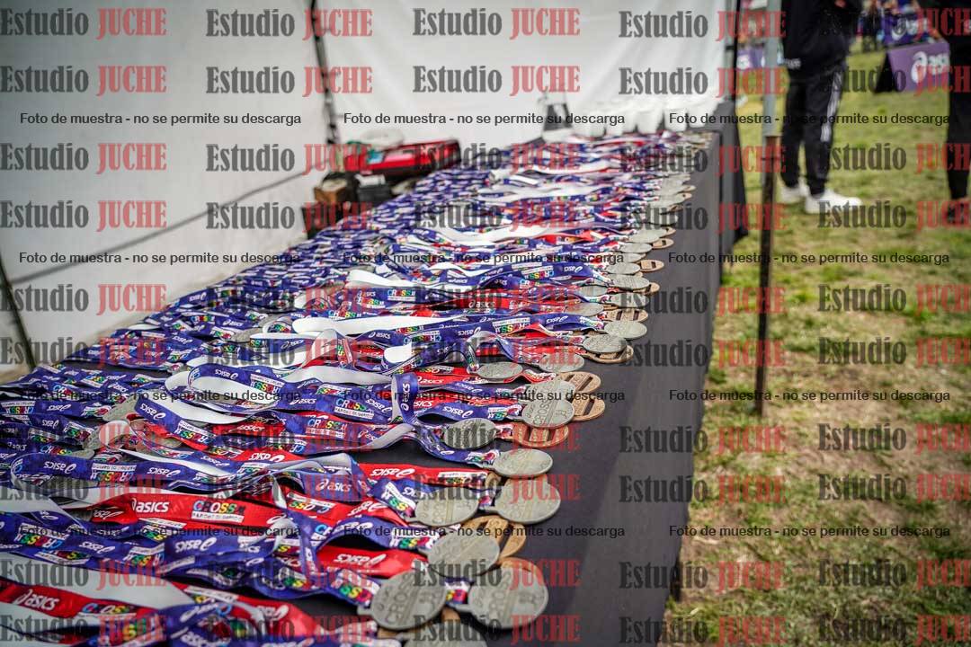 Fotos de algunos podios y extras del evento