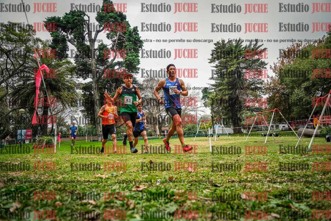 Fotos en el sexto punto del circuito