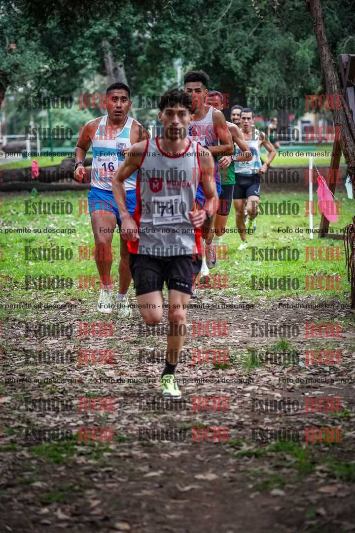 Fotos en el octavo punto del circuito