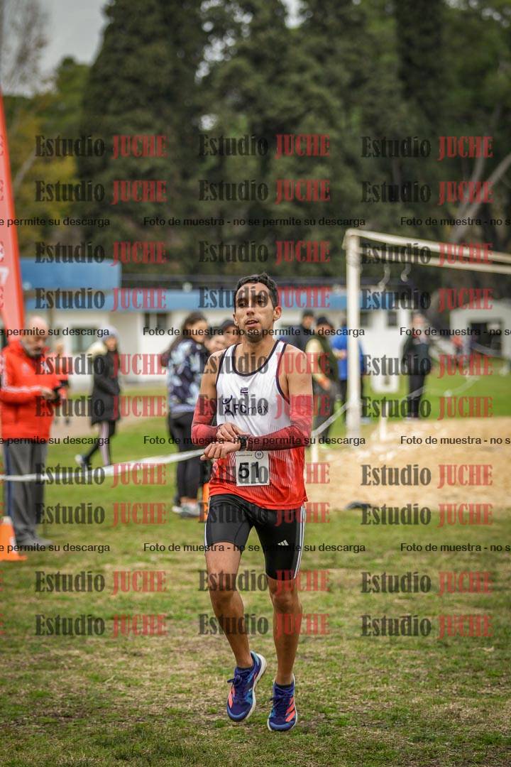 Fotos de la llegada del cross de 4000 m - varones