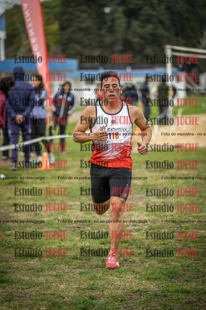 Fotos de la llegada del cross de 4000 m - varones