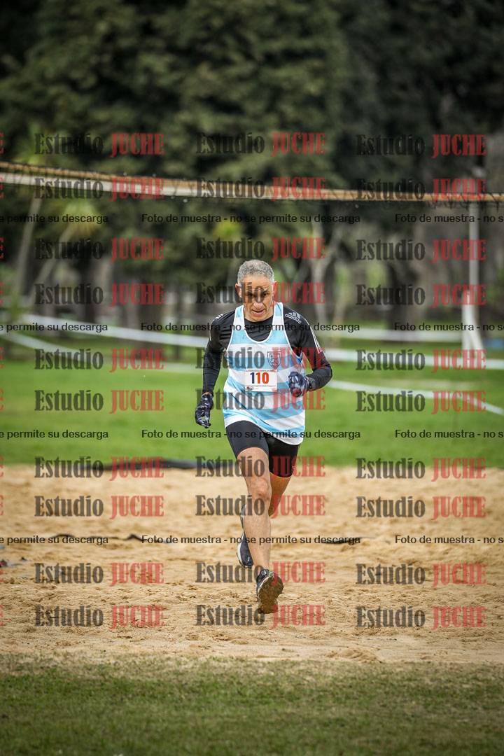 Fotos de la llegada del cross de 4000 m - varones