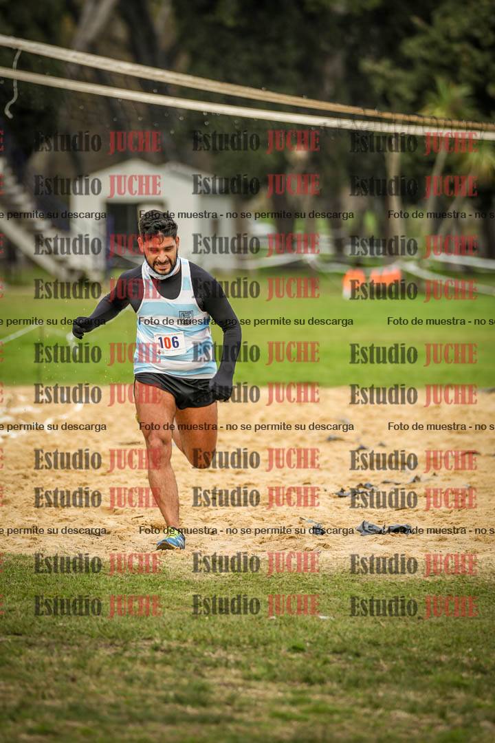 Fotos de la llegada del cross de 4000 m - varones