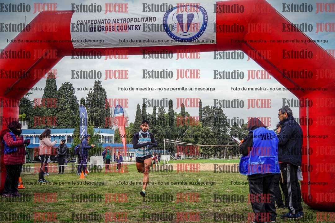 Fotos de la llegada del cross de 4000 m - varones