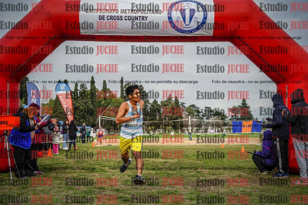 Fotos de la llegada del cross de 6000 m