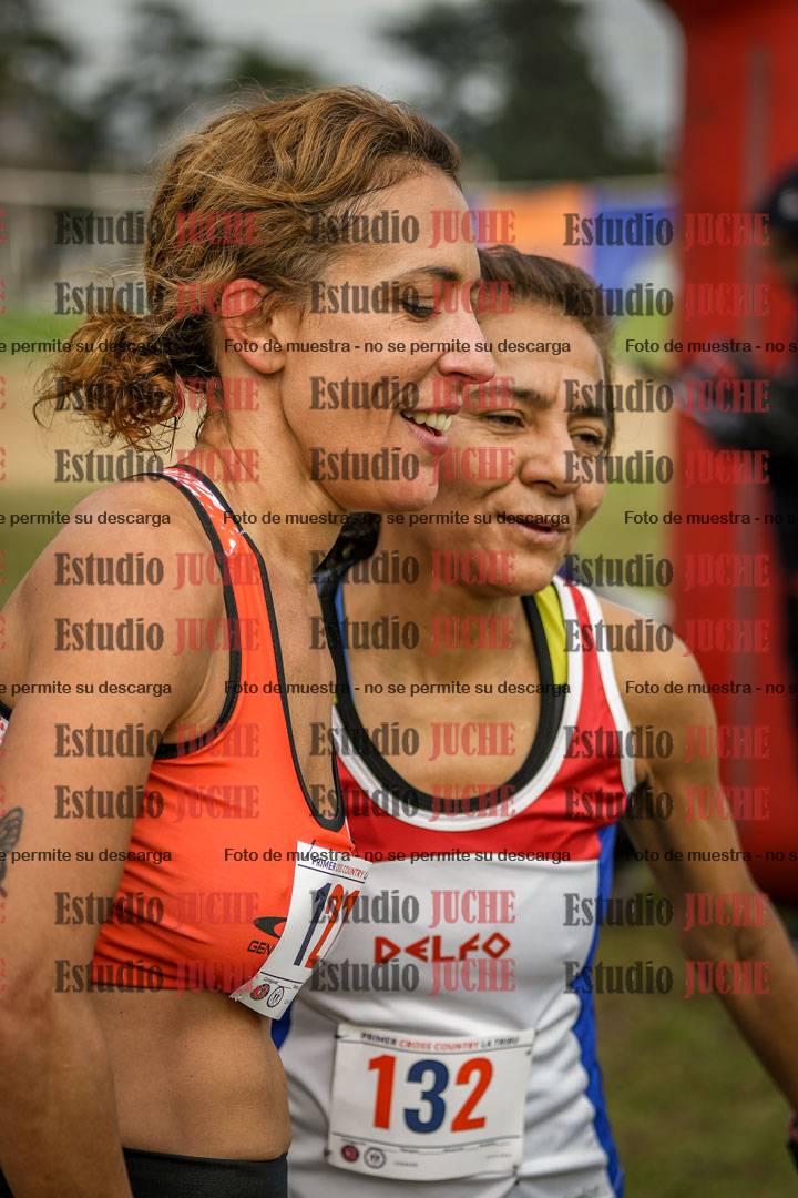 Fotos de la llegada del cross de 6000 m