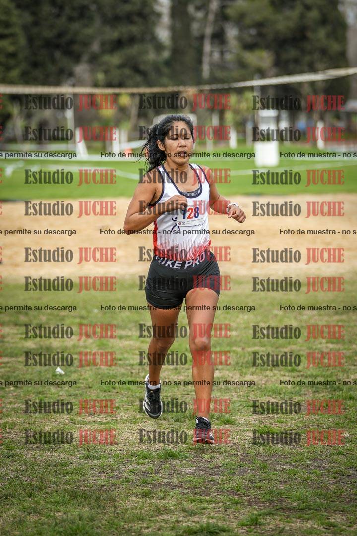 Fotos de la llegada del cross de 6000 m