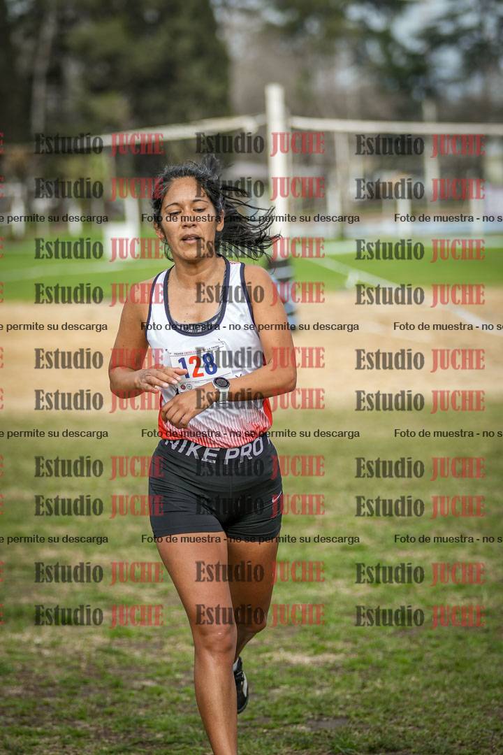 Fotos de la llegada del cross de 6000 m