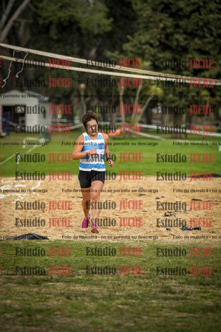 Fotos de la llegada del cross de 6000 m