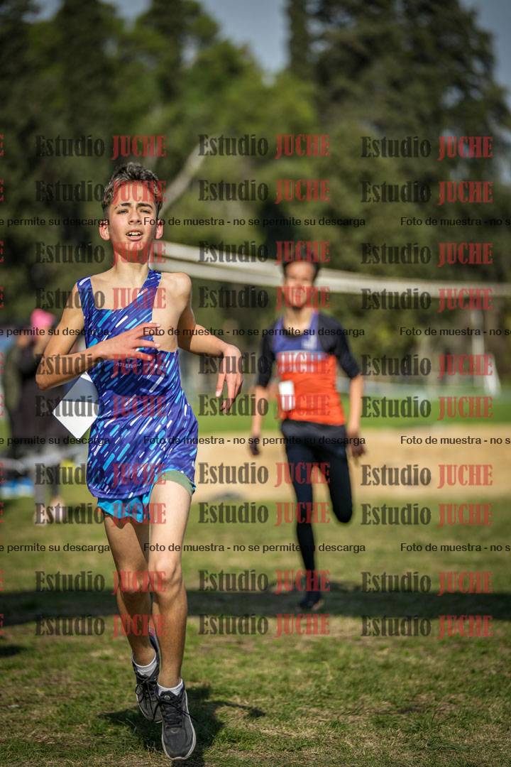 Fotos de la llegada del cross de 2000 m
