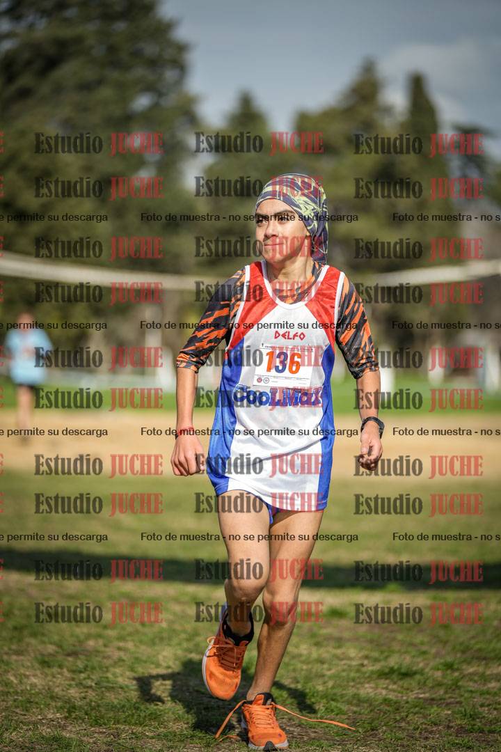 Fotos de la llegada del cross de 2000 m
