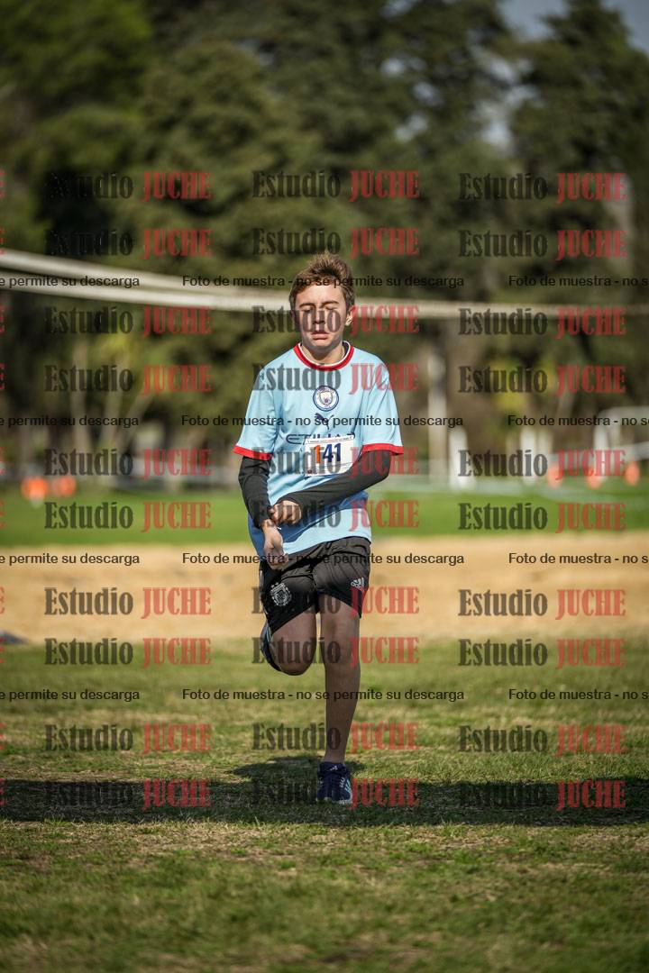 Fotos de la llegada del cross de 2000 m