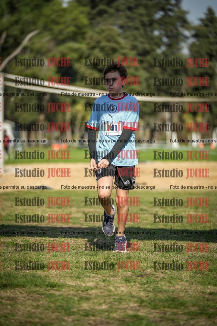 Fotos de la llegada del cross de 2000 m