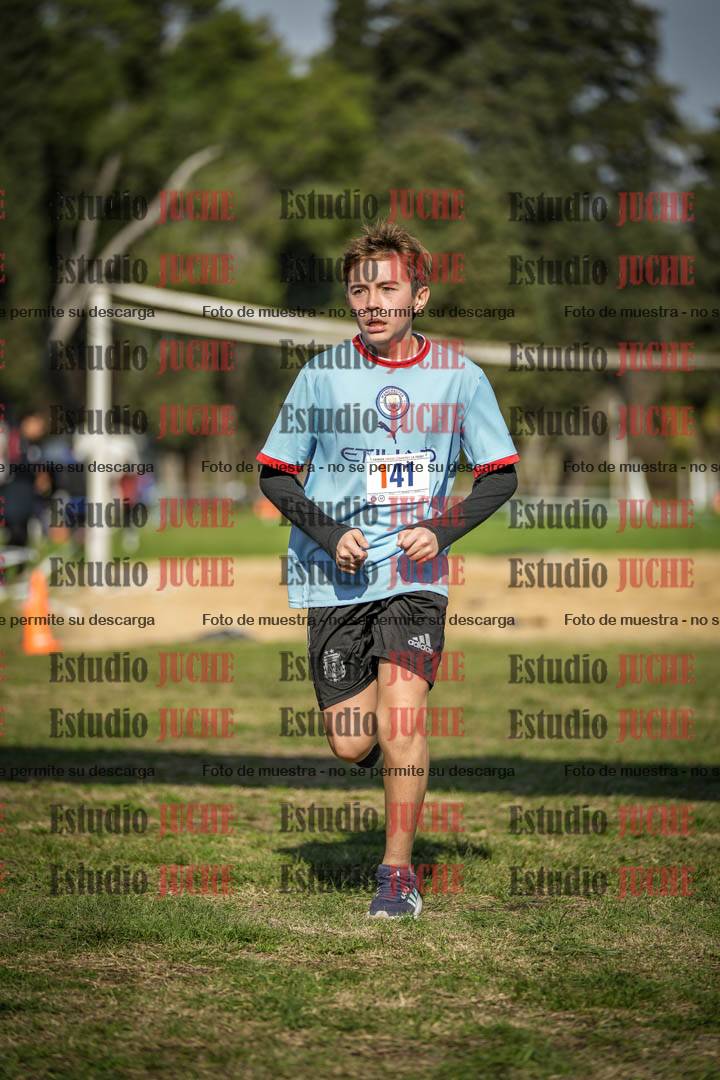 Fotos de la llegada del cross de 2000 m
