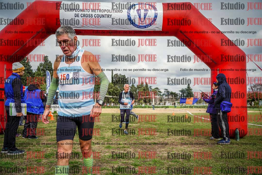 Fotos de la llegada del cross de 1500 m