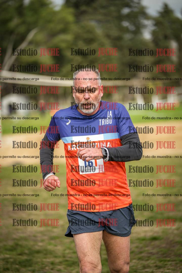 Fotos de la llegada del cross de 1500 m
