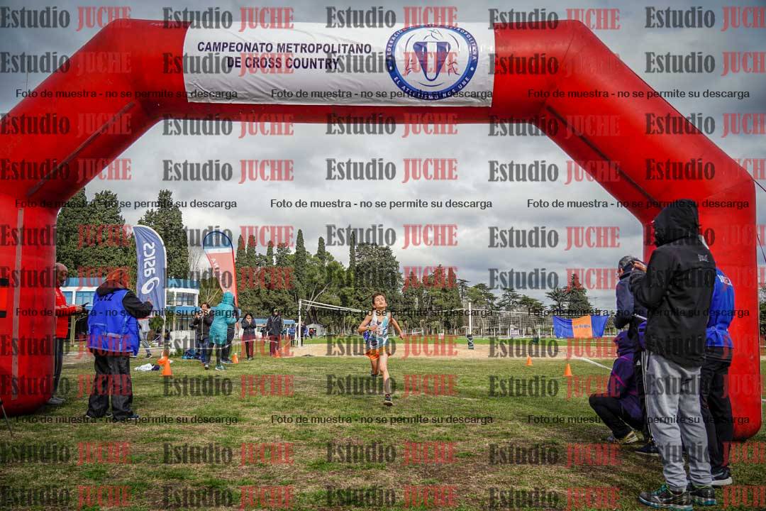 Fotos de la llegada del cross de 1000 m