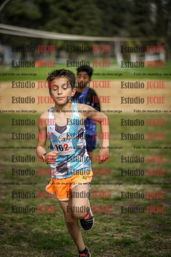 Fotos de la llegada del cross de 1000 m