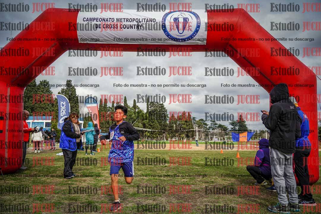 Fotos de la llegada del cross de 1000 m