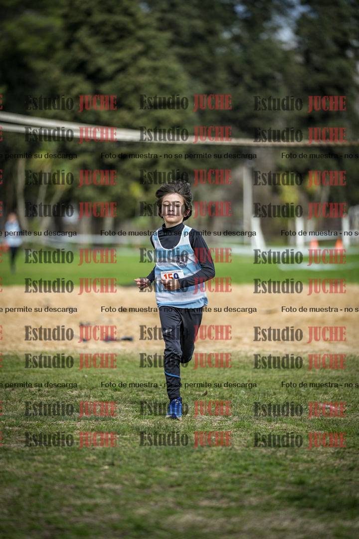 Fotos de la llegada del cross de 1000 m