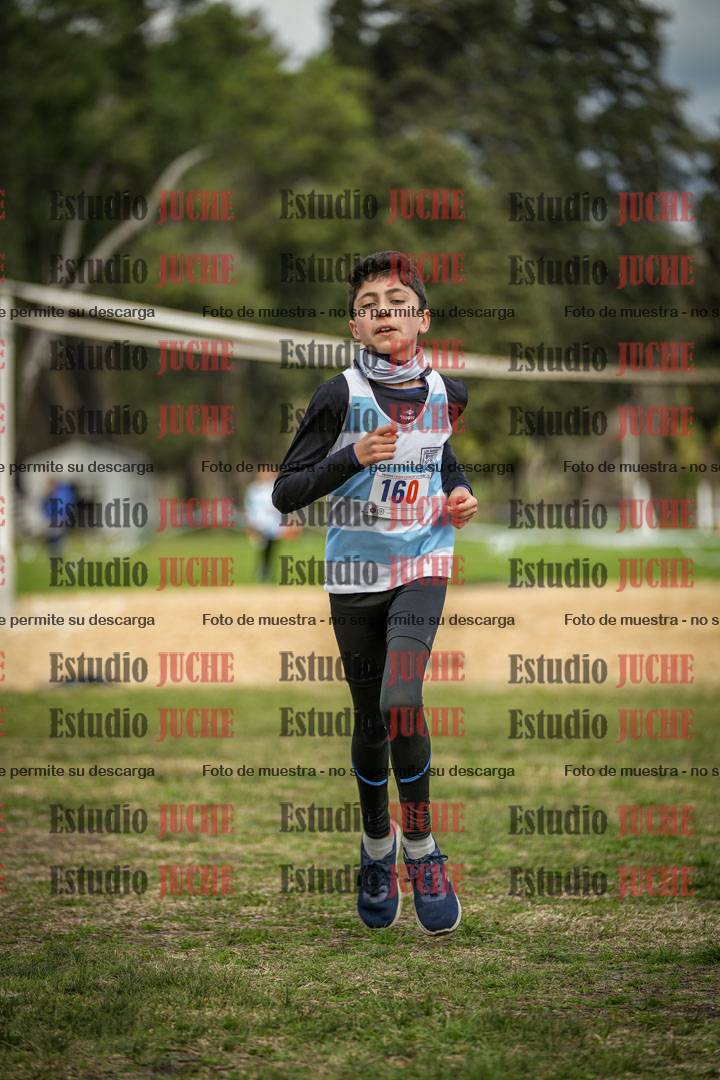 Fotos de la llegada del cross de 1000 m