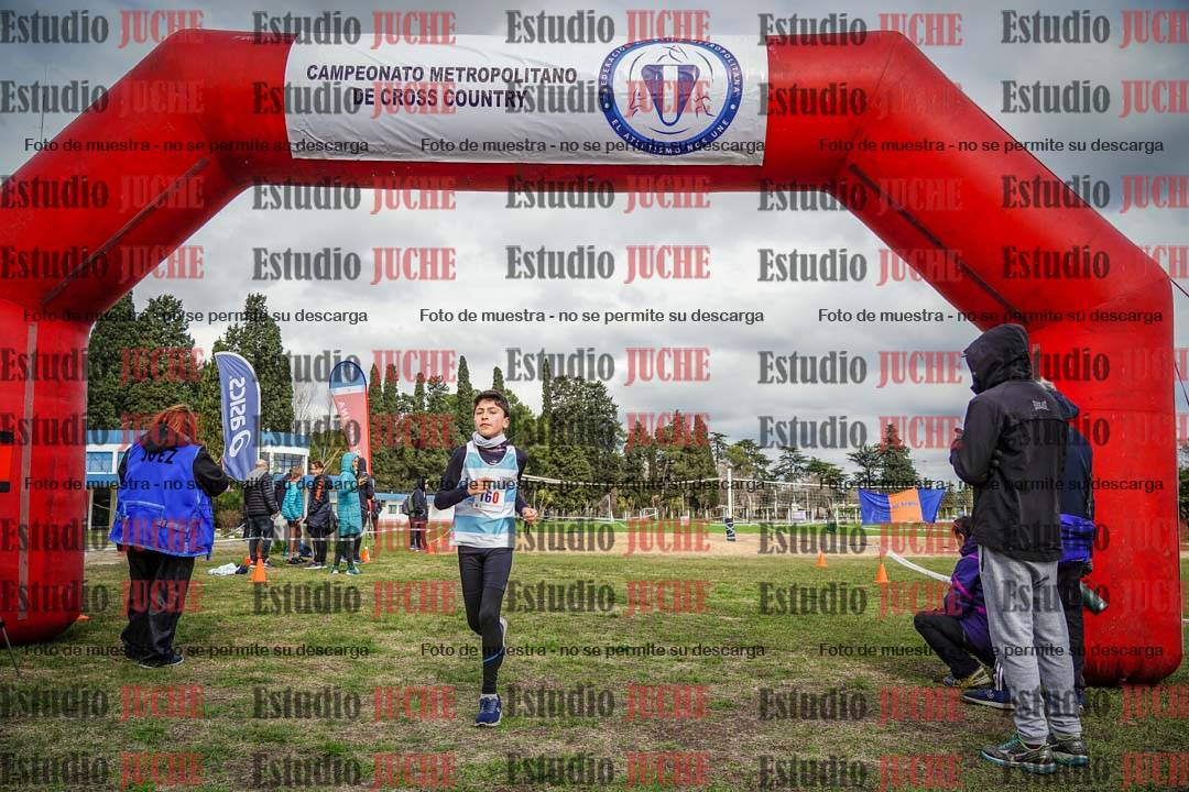 Fotos de la llegada del cross de 1000 m