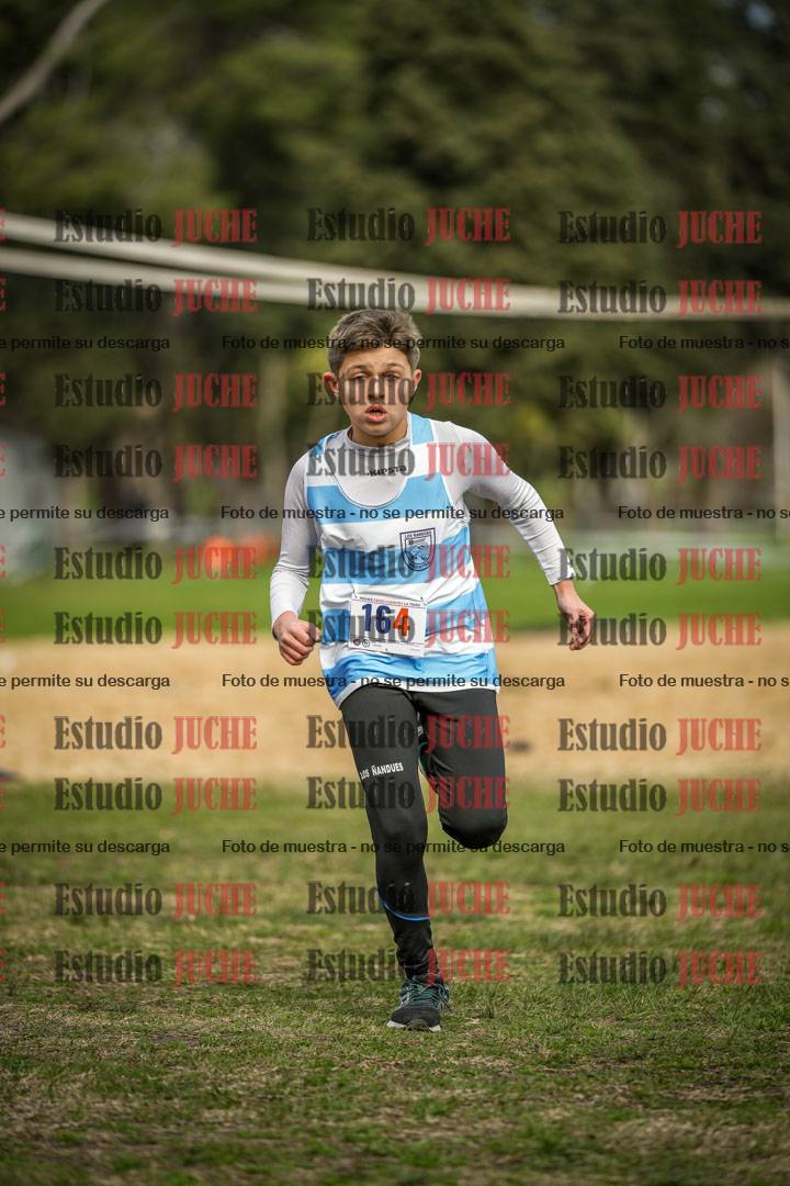 Fotos de la llegada del cross de 1000 m