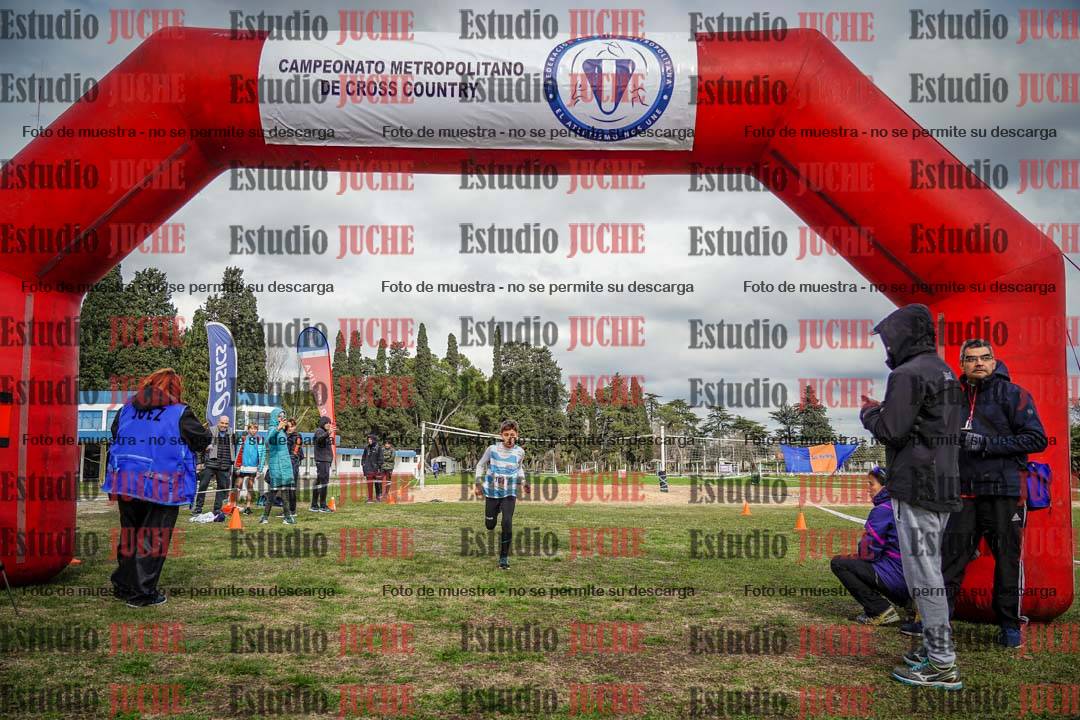 Fotos de la llegada del cross de 1000 m