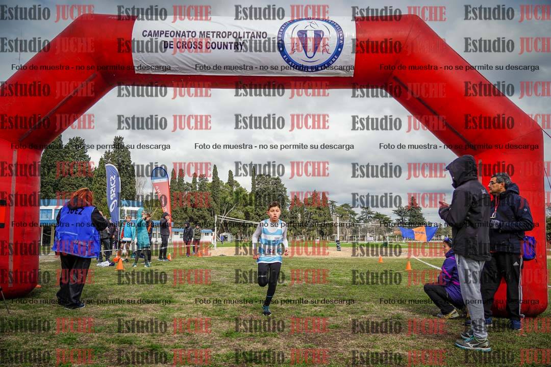 Fotos de la llegada del cross de 1000 m