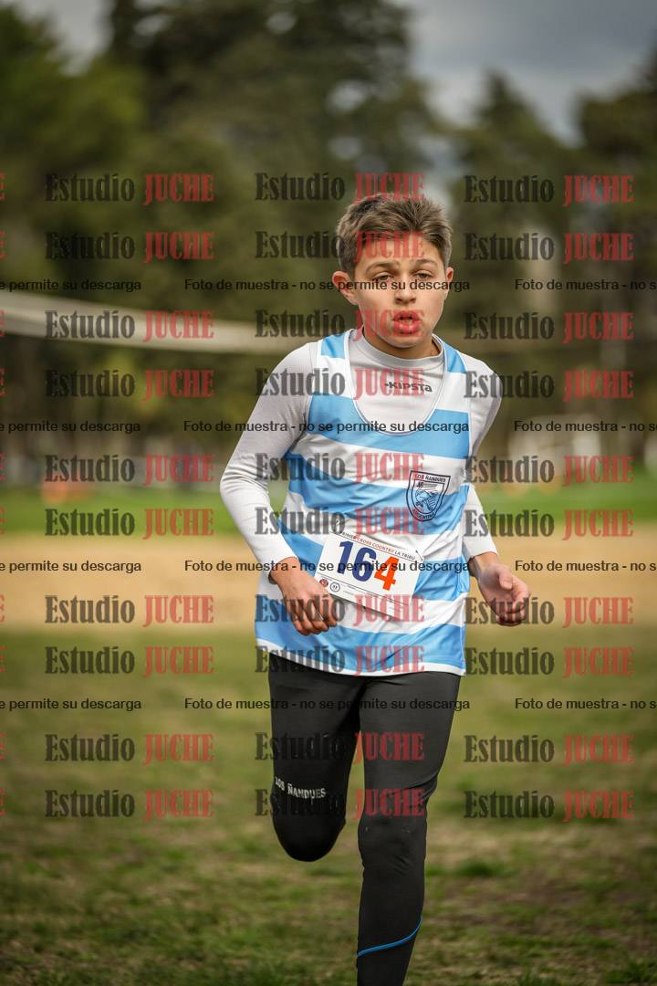 Fotos de la llegada del cross de 1000 m