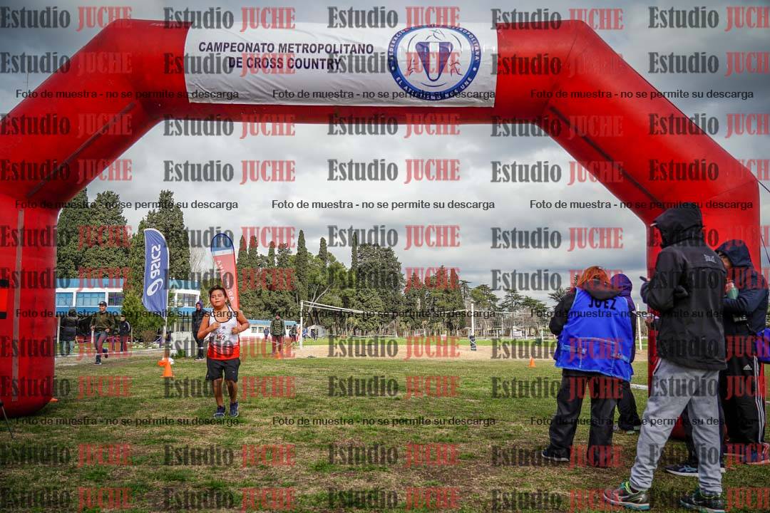 Fotos de la llegada del cross de 1000 m